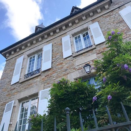 Le 14 St Michel Acomodação com café da manhã Josselin Exterior foto